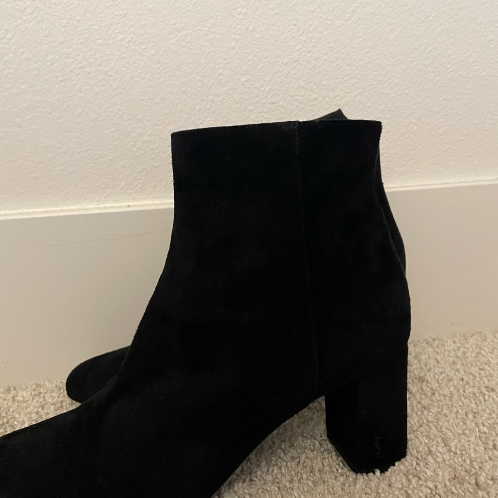 SAINT LAURENT LOULOU 70 ZIP BOOTIE - Picture 2 of 11